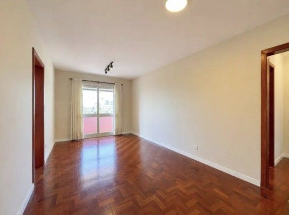 Apartamento 2 dormitórios no bairro Santana