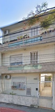 Apartamento à venda com 68m², 2 quartos, 1 suíte no bairro Santana em Porto Alegre