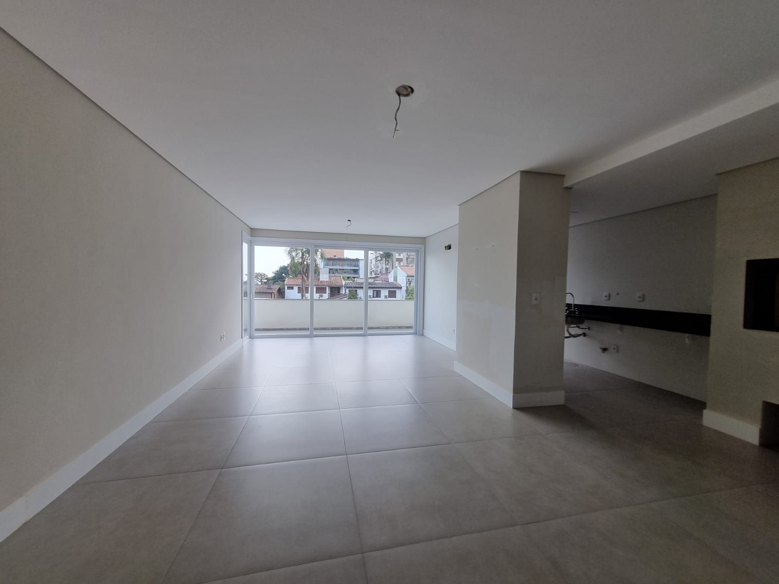 Apartamento garden com 3 suites no Cristal