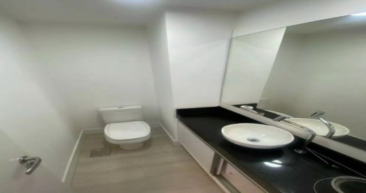 Apartamento à venda com 1 quarto, 60m² - Foto 12