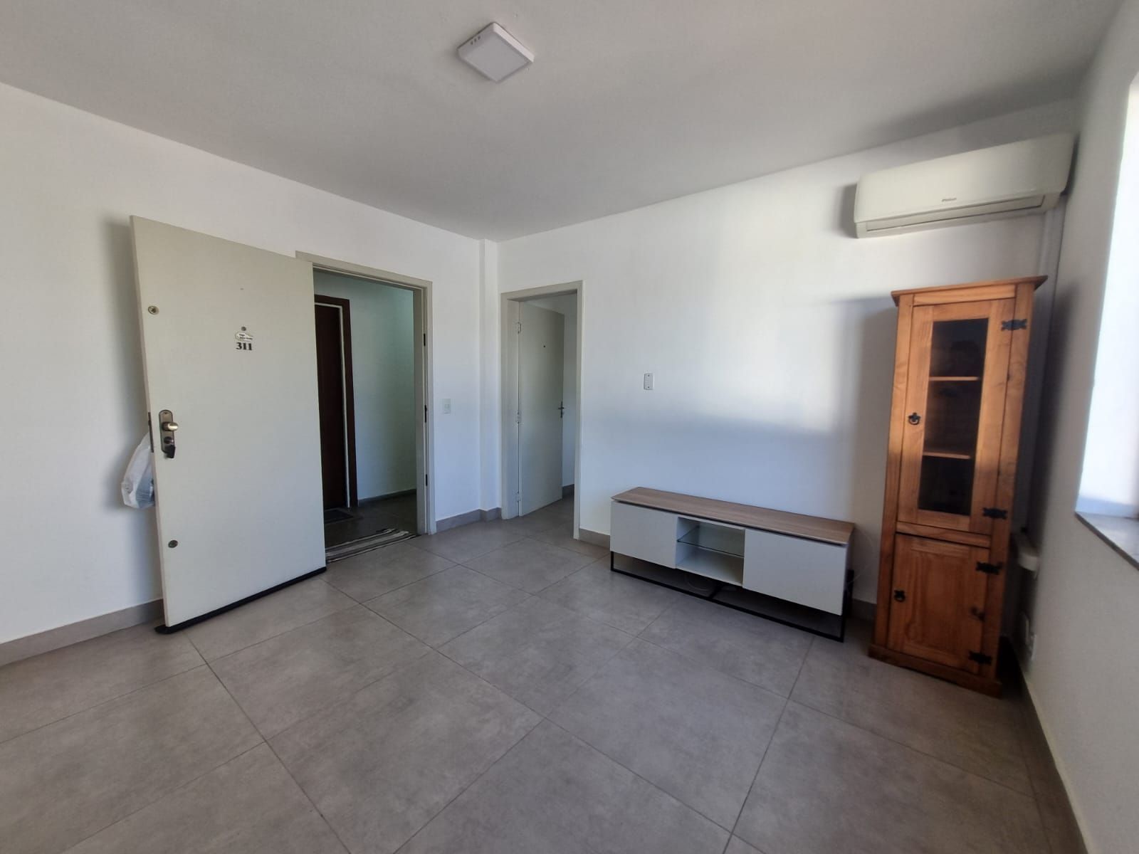 Apartamento de 2 dormitórios no bairro Partenon. — foto 2