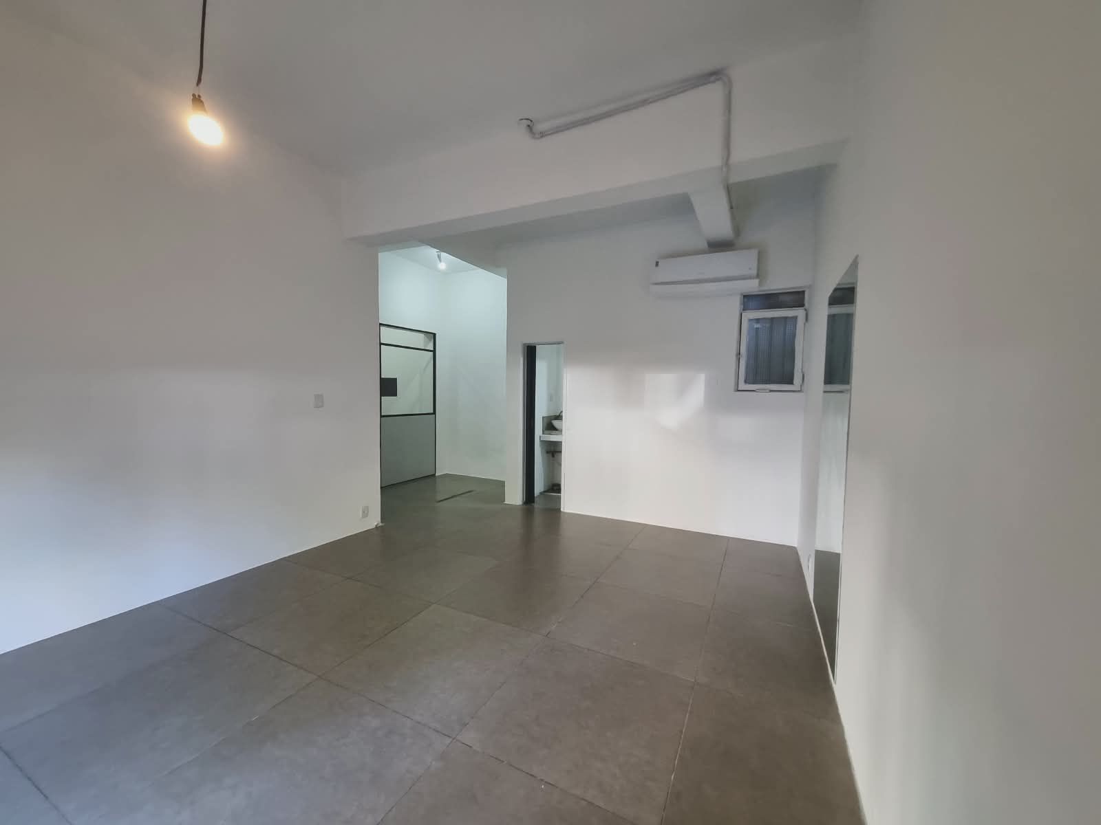 Loja à venda, 41m², Santana - Porto Alegre