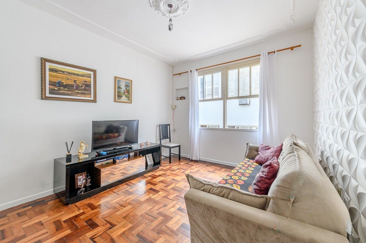 Apartamento à venda com 53m², 2 quartos no bairro Petrópolis em Porto Alegre