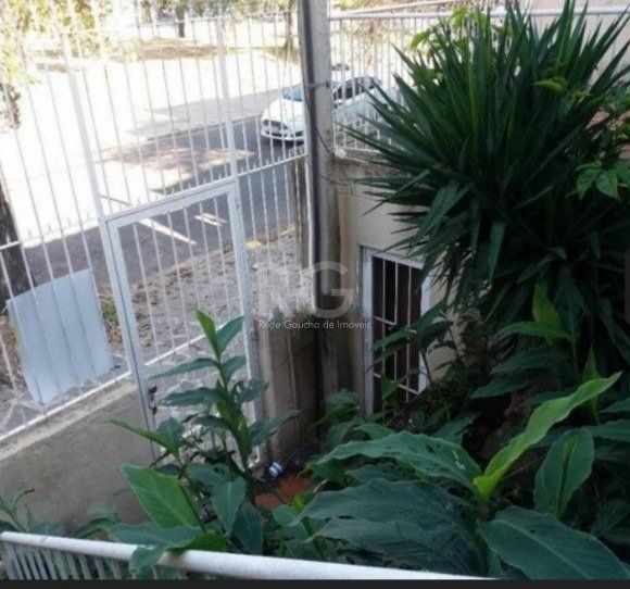 Casa para Venda - 253m², 3 dormitórios, sendo 1 suites, 1 vaga - Santana
