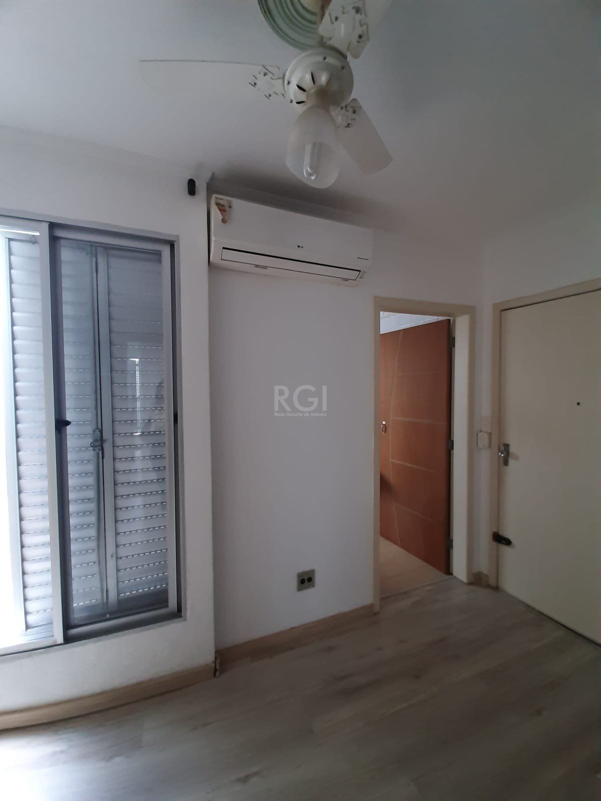 Kitnet e Studio à venda, 30m² - Foto 10