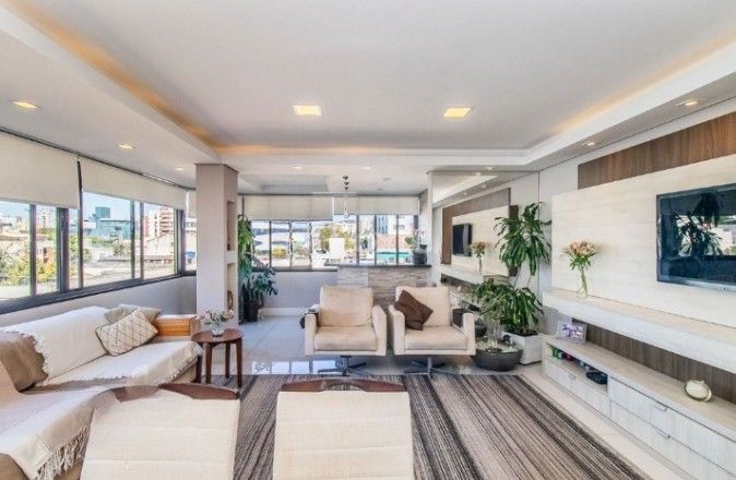 Apartamento à venda com 119m², 3 quartos, 1 suíte, 2 vagas no bairro Santana em Porto Alegre