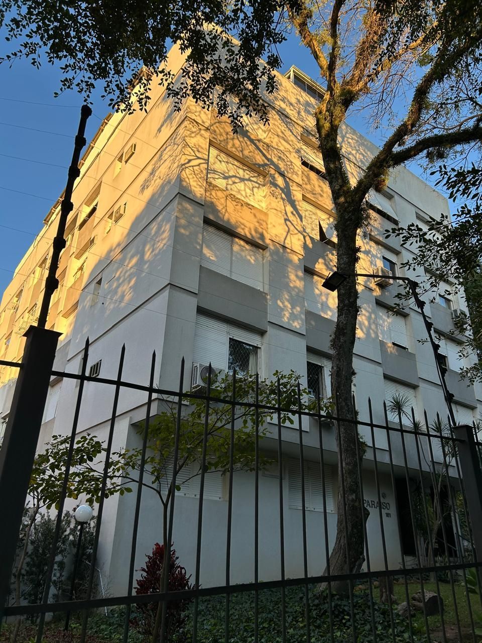 Cobertura 3 dormitórios no bairro Petrópolis