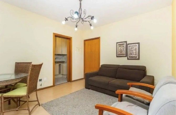 Apartamento para Venda - 53m², 2 dormitórios, 1 vaga - Petrópolis