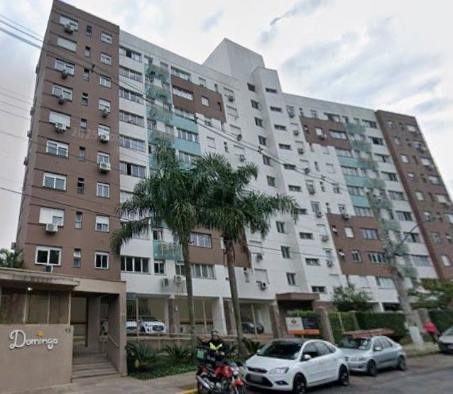 Apartamento 3 dormitórios no bairro Azenha
