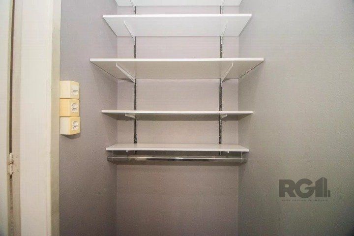 Sobrado à venda com 4 quartos, 220m² - Foto 7