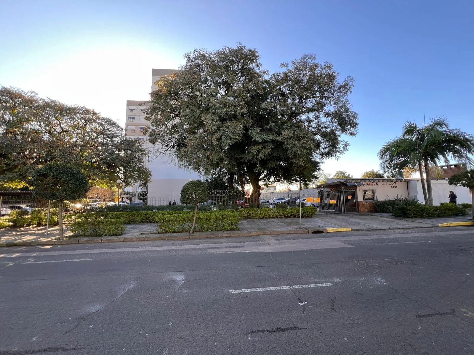 Apartamento à venda com 73m², 3 quartos, 1 vaga no bairro Cristal em Porto Alegre