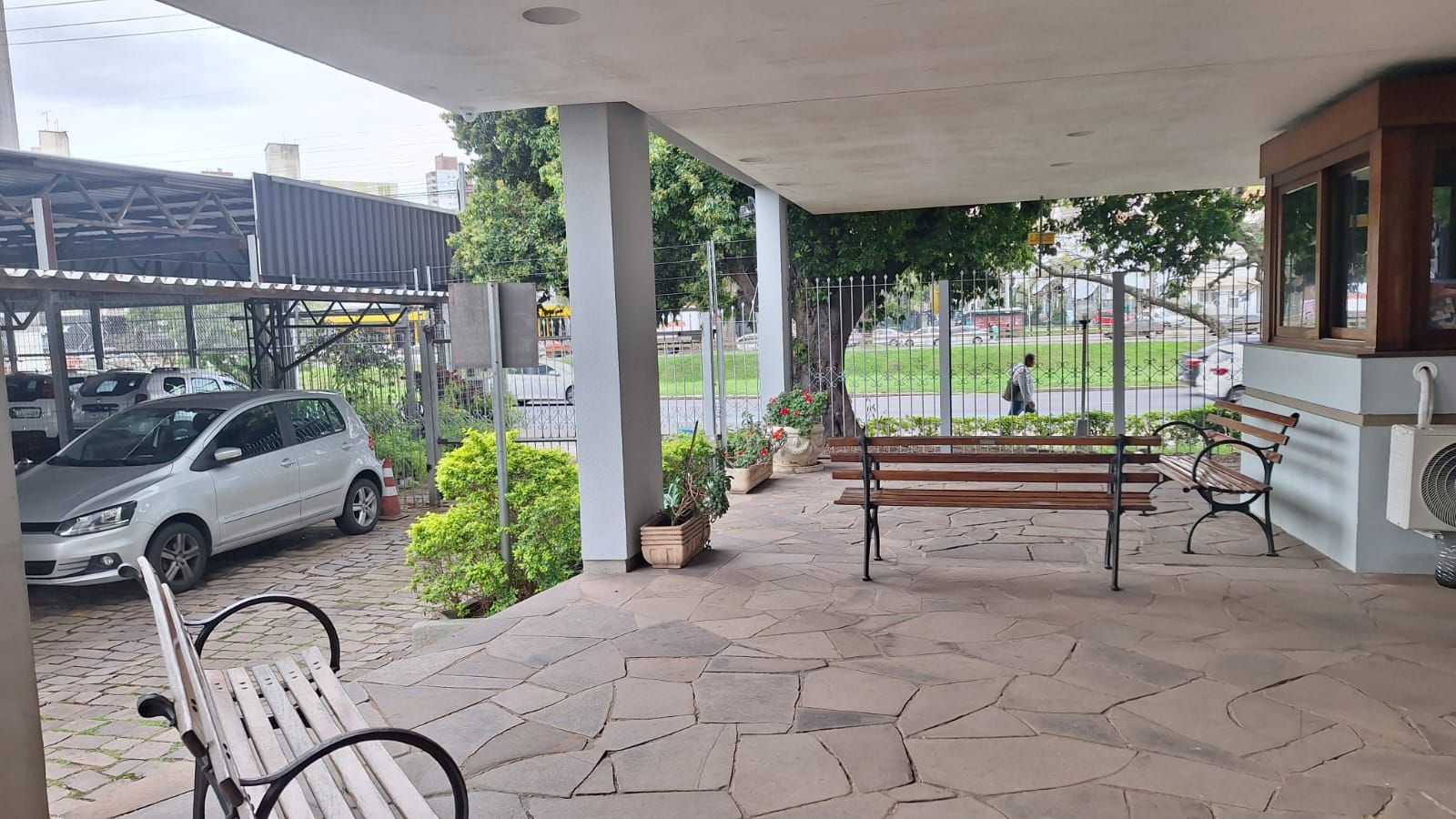 Apartamento à venda com 1 quarto, 44m² - Foto 32