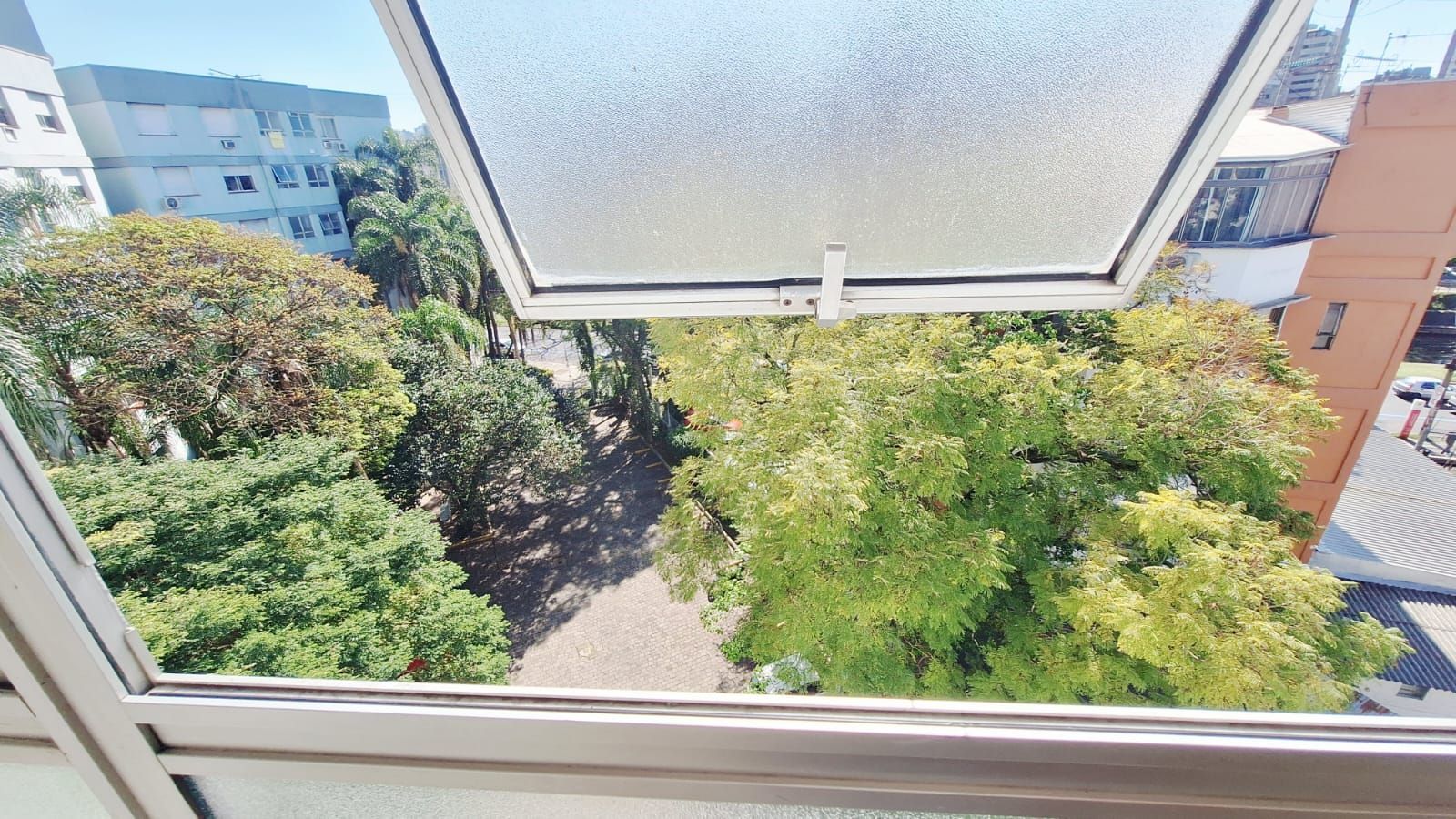 Apartamento à venda com 1 quarto, 44m² - Foto 10