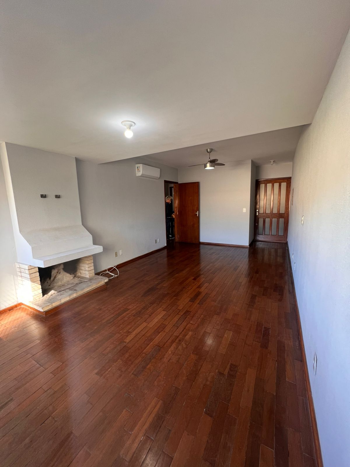 Apartamento com 2 dormitórios,1 vaga, no bairro Cristo Redentor, em Porto Alegre