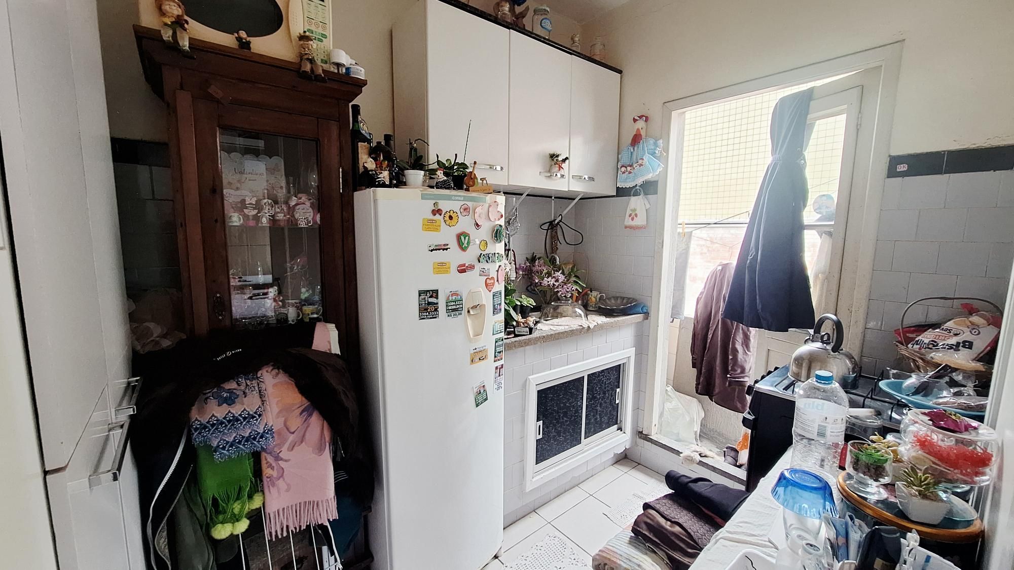 Kitnet, à venda, 22 m², Menino Deus - Porto Alegre — foto 2