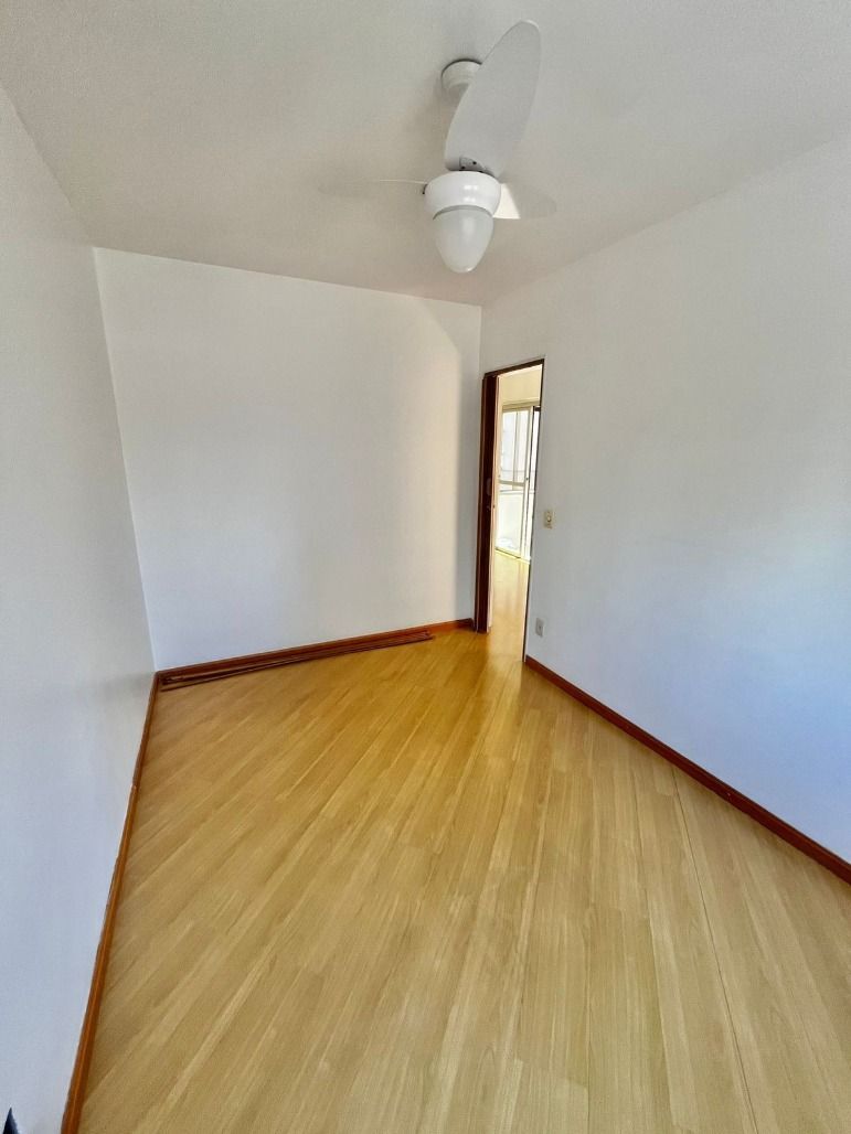 Apartamento à venda com 2 quartos, 52m² - Foto 7
