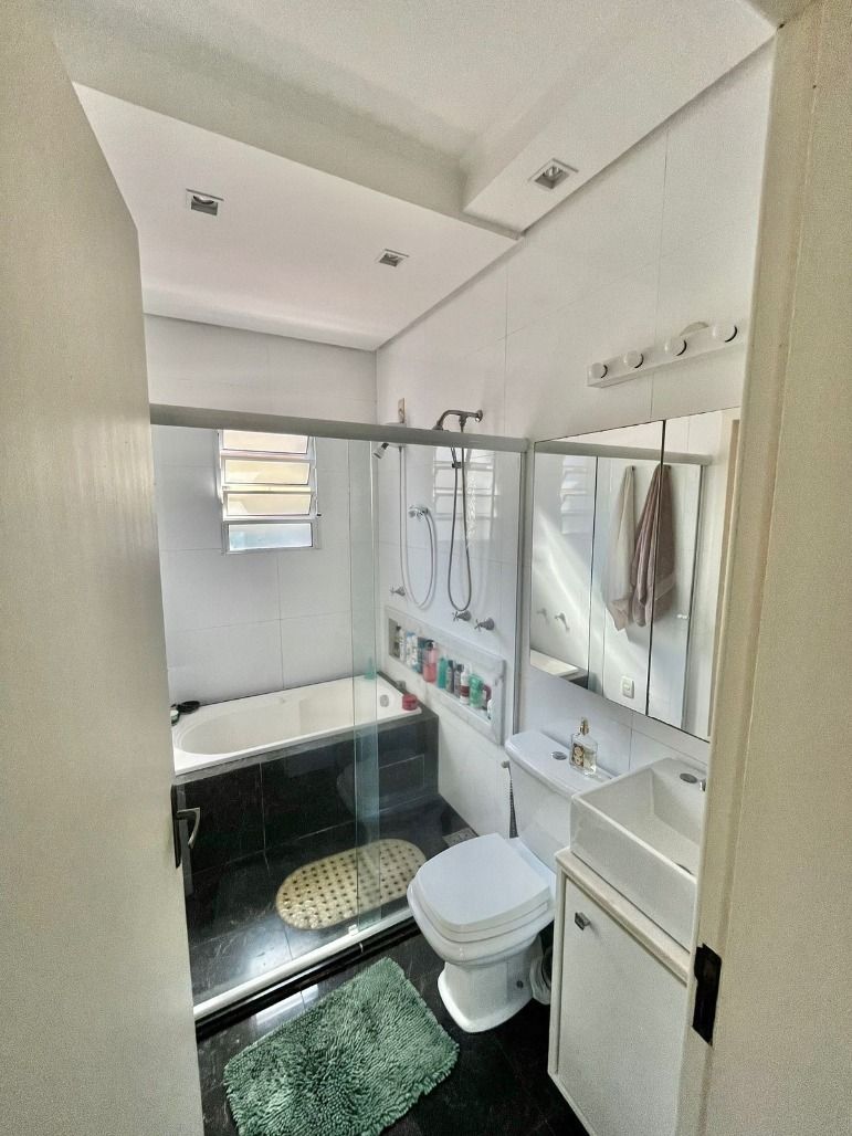 Casa à venda com 4 quartos, 136m² - Foto 11
