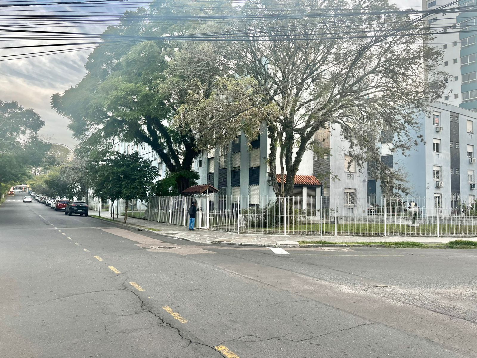 Apartamento à venda com 39m², 1 quarto no bairro Passo d'Areia em Porto Alegre