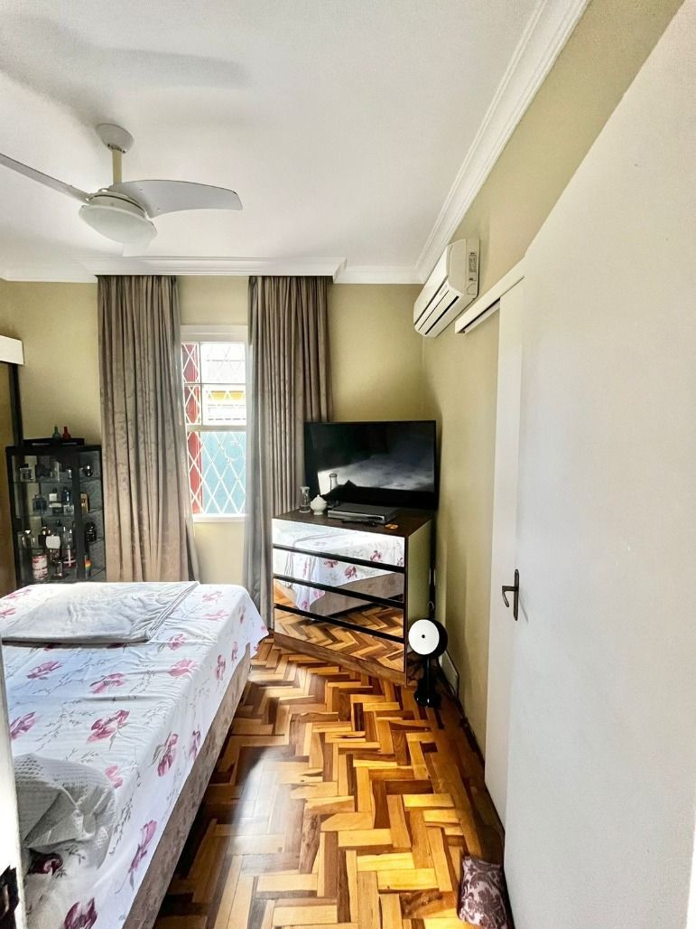 Casa à venda com 4 quartos, 136m² - Foto 9