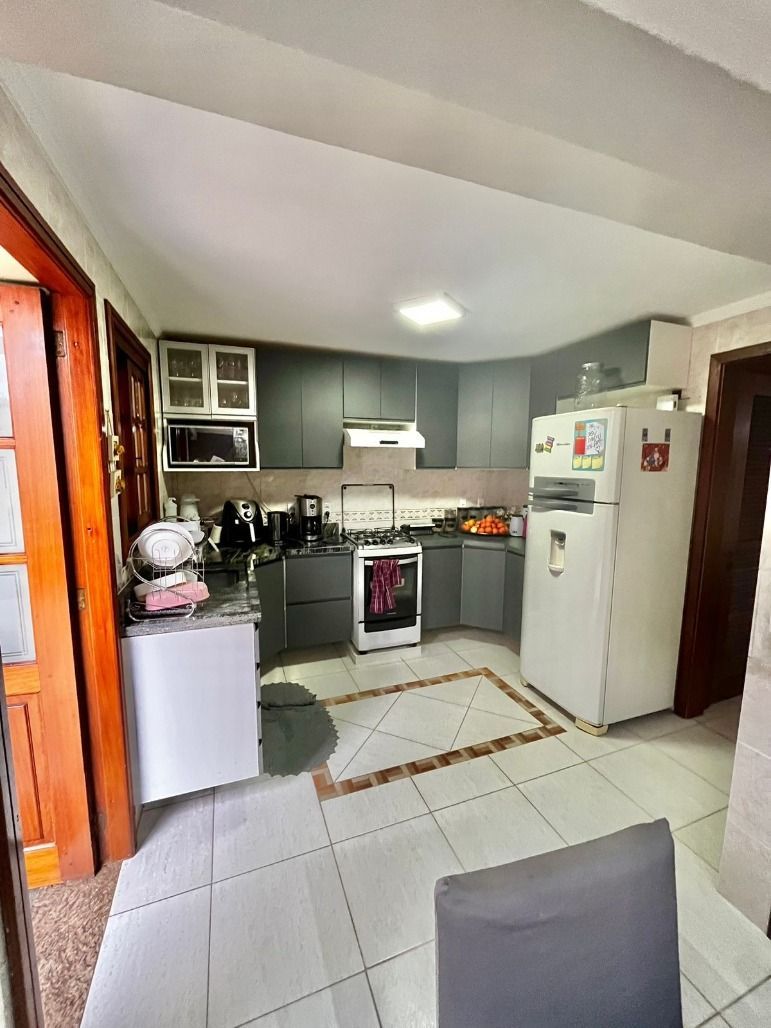Casa de Condomínio à venda com 3 quartos, 172m² - Foto 12