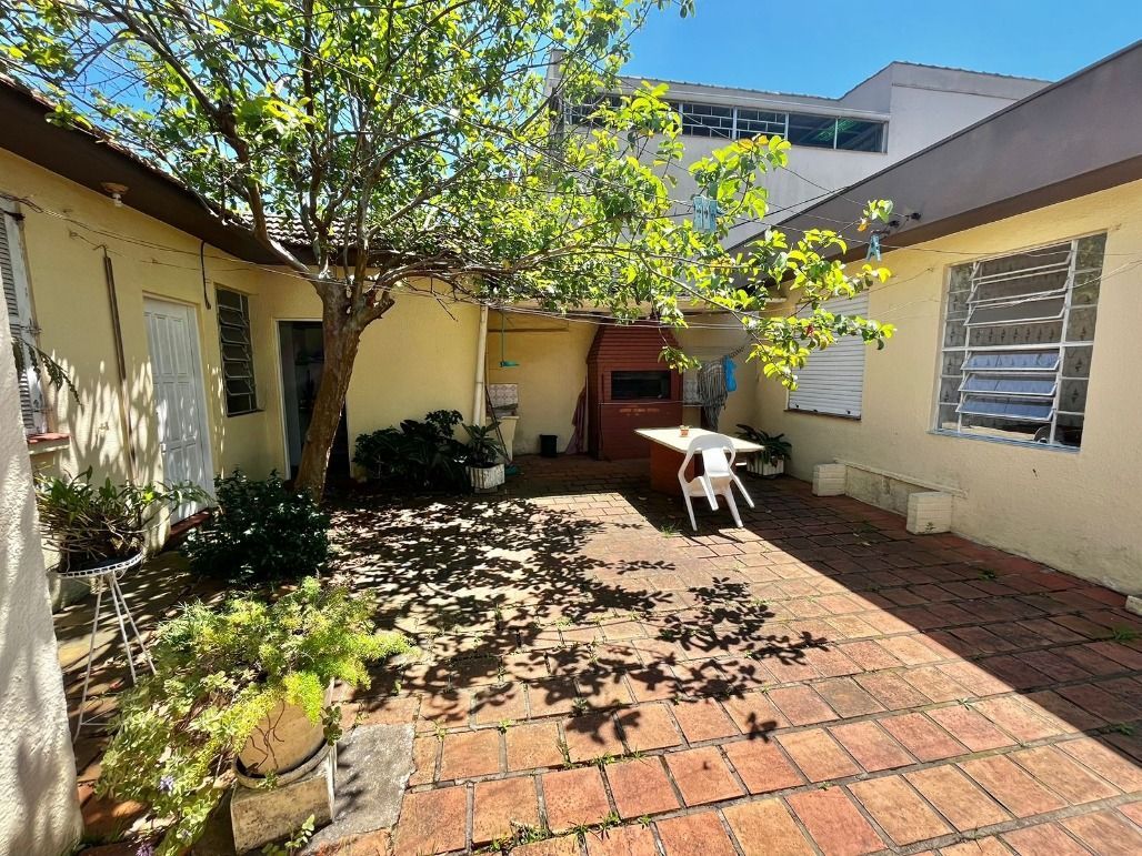 Casa à venda com 3 quartos, 150m² - Foto 35