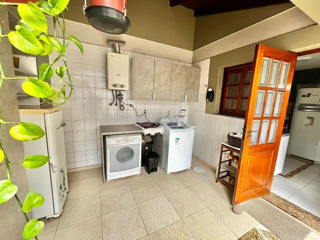 Casa de Condomínio à venda com 3 quartos, 172m² - Foto 17