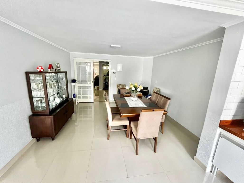 Sobrado, 4 quartos, 233 m² - Foto 8