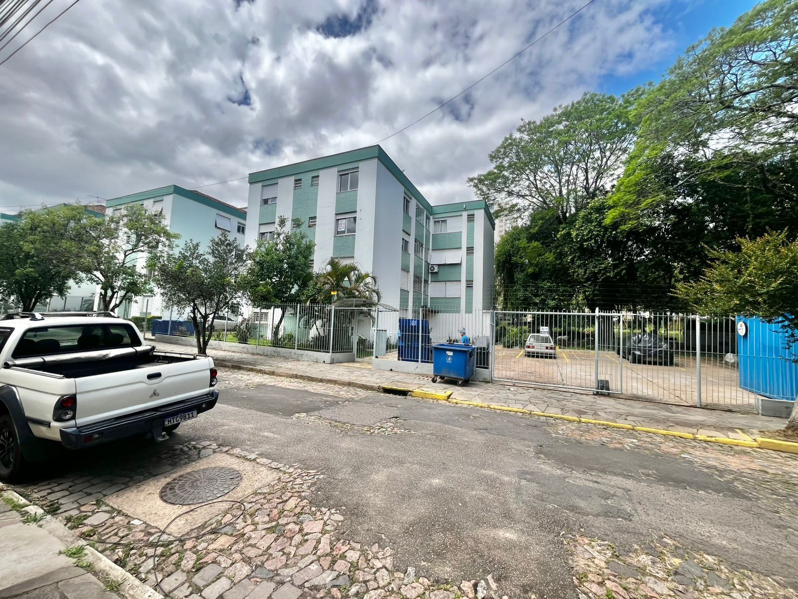 Apto 01 dorm, térreo, na Domingos Seguézio, 42,59 m², próximo ao Iguatemi