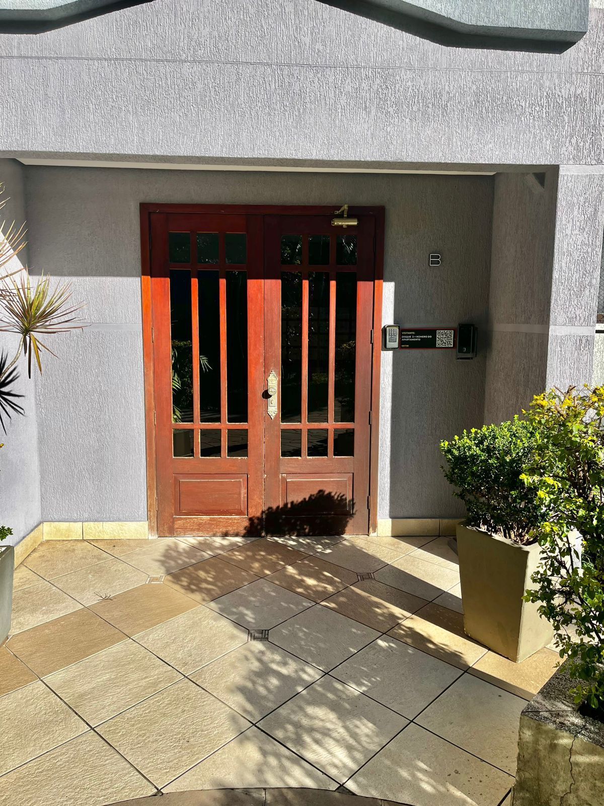 Apartamento à venda com 3 quartos, 81m² - Foto 4