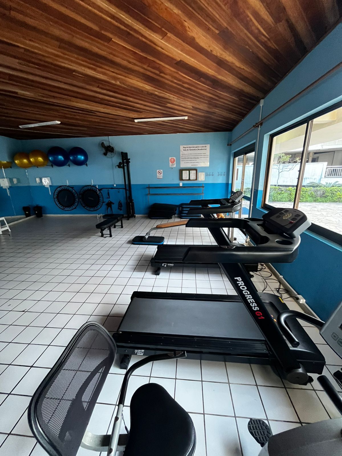 Apartamento à venda com 3 quartos, 81m² - Foto 46
