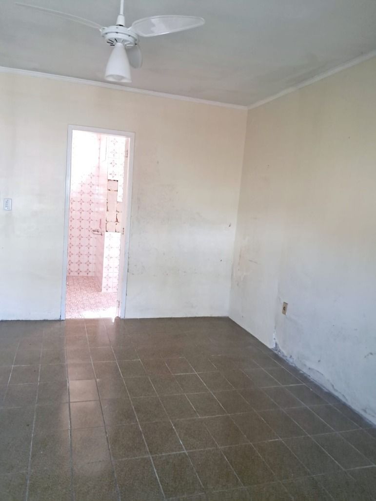 Casa à venda com 3 quartos, 150m² - Foto 9