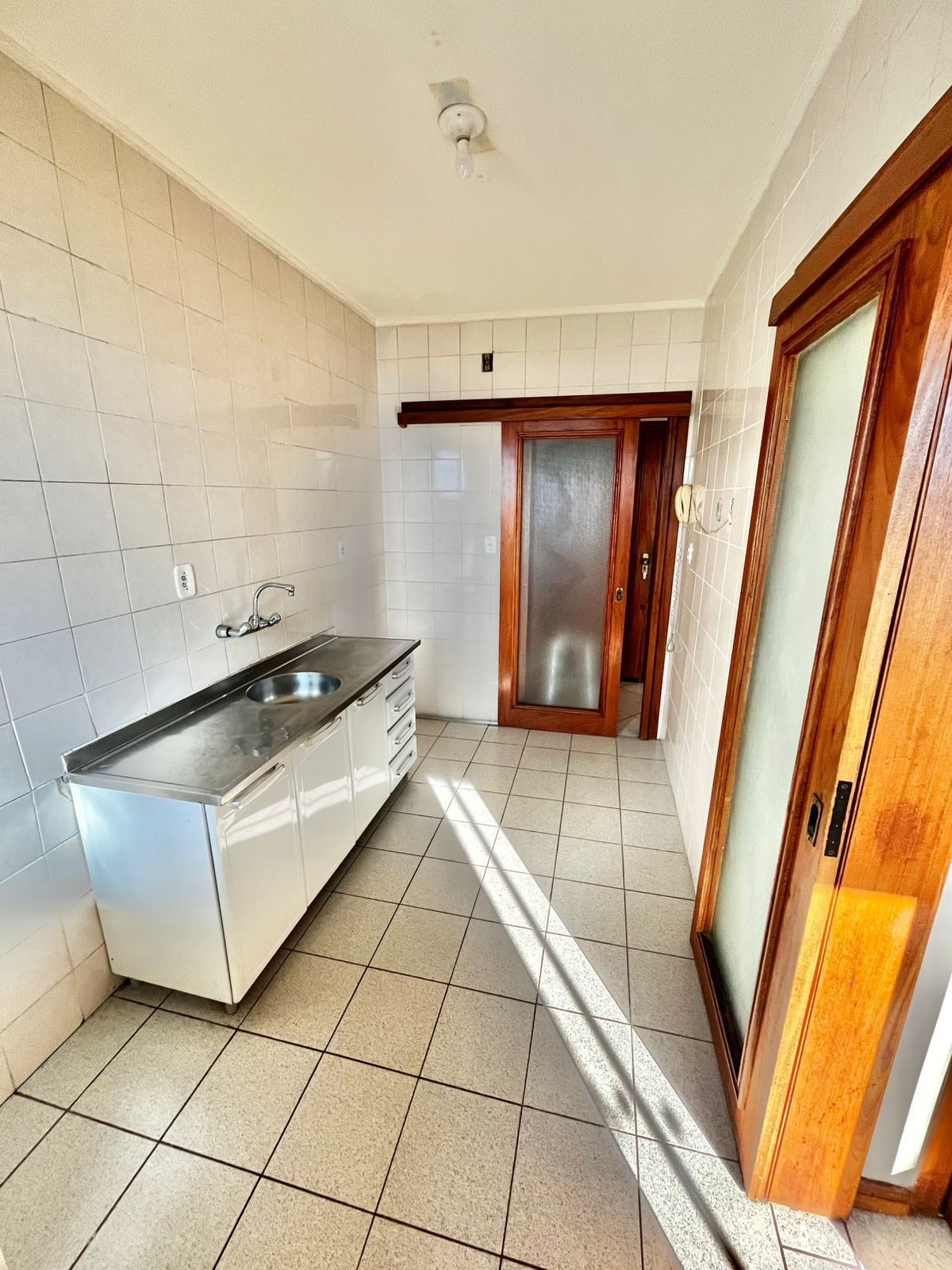 Apartamento à venda com 3 quartos, 81m² - Foto 32