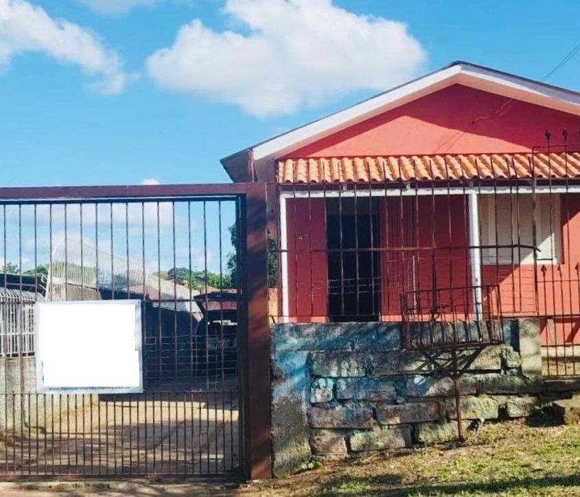 Casa à venda com 2 quartos, 70m² - Foto 1