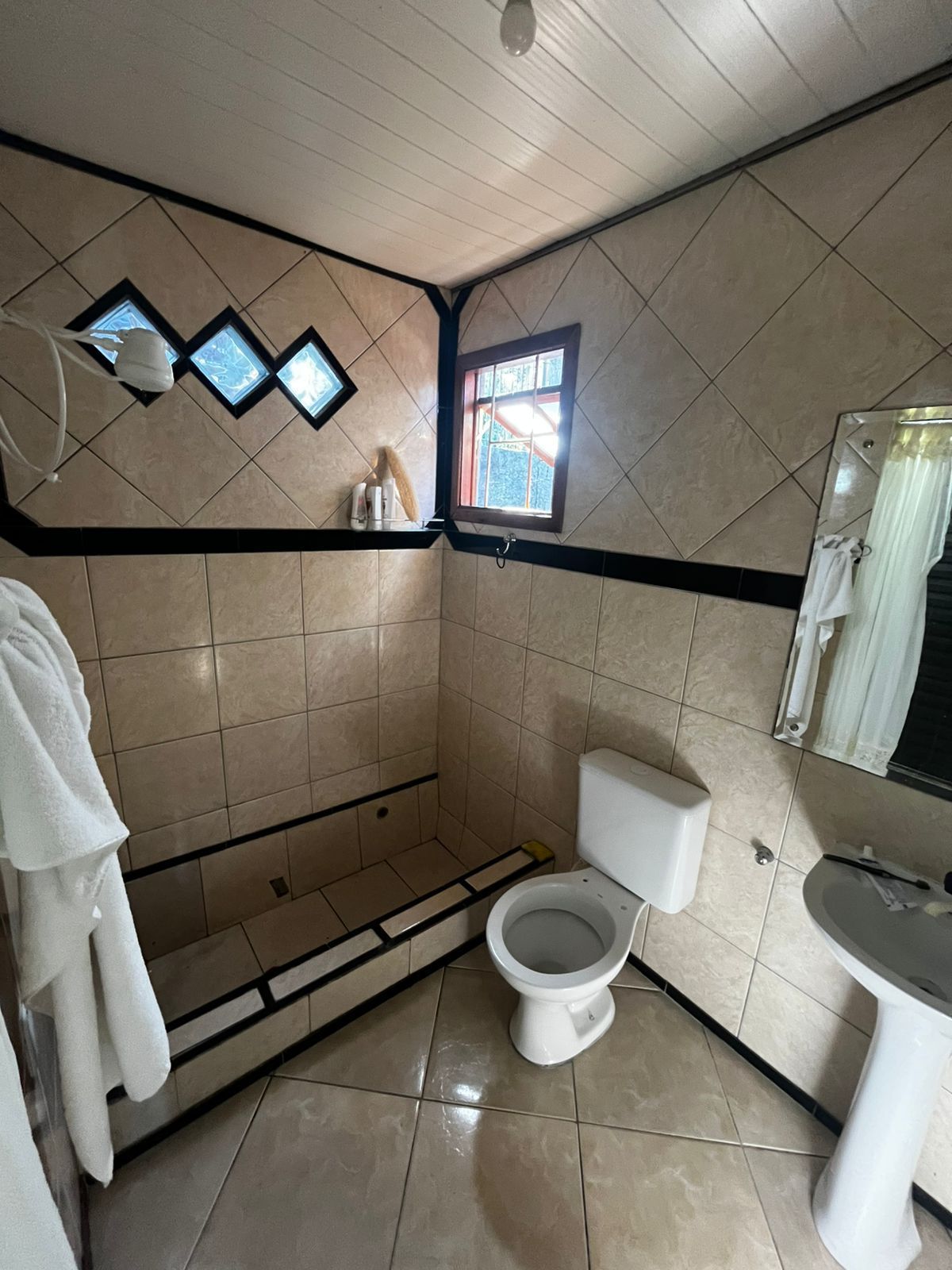 Casa à venda com 3 quartos, 91m² - Foto 11