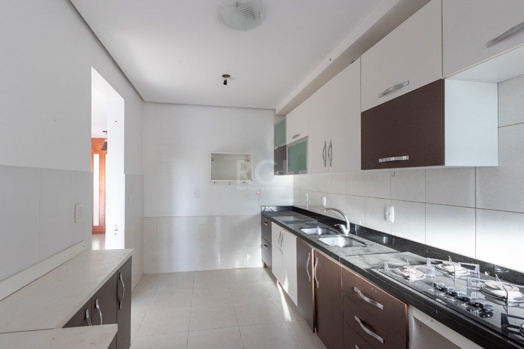 Casa à venda com 3 quartos, 233m² - Foto 12
