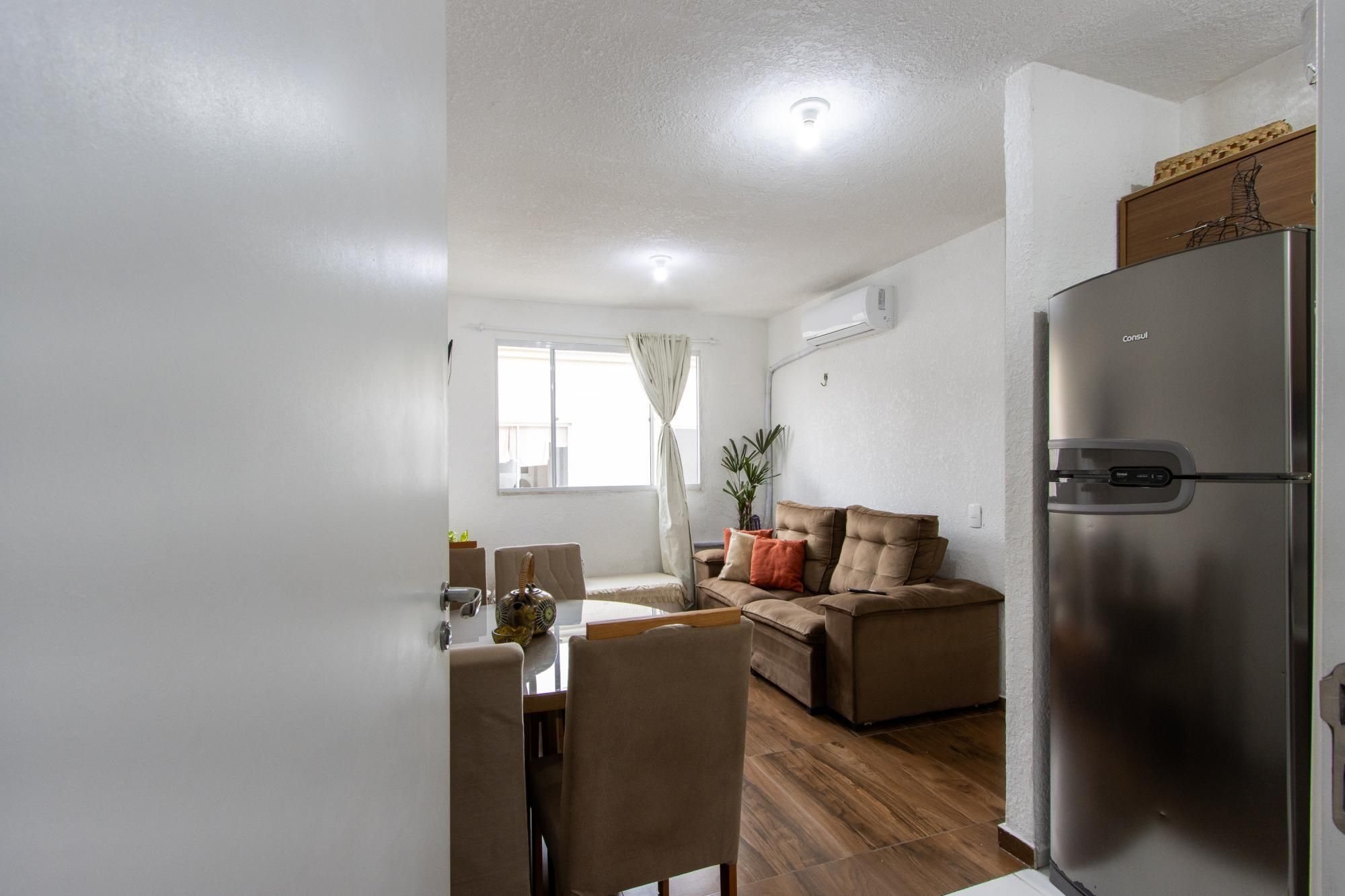 Apartamento à venda com 41m², 2 quartos, 1 vaga no bairro Restinga em Porto Alegre