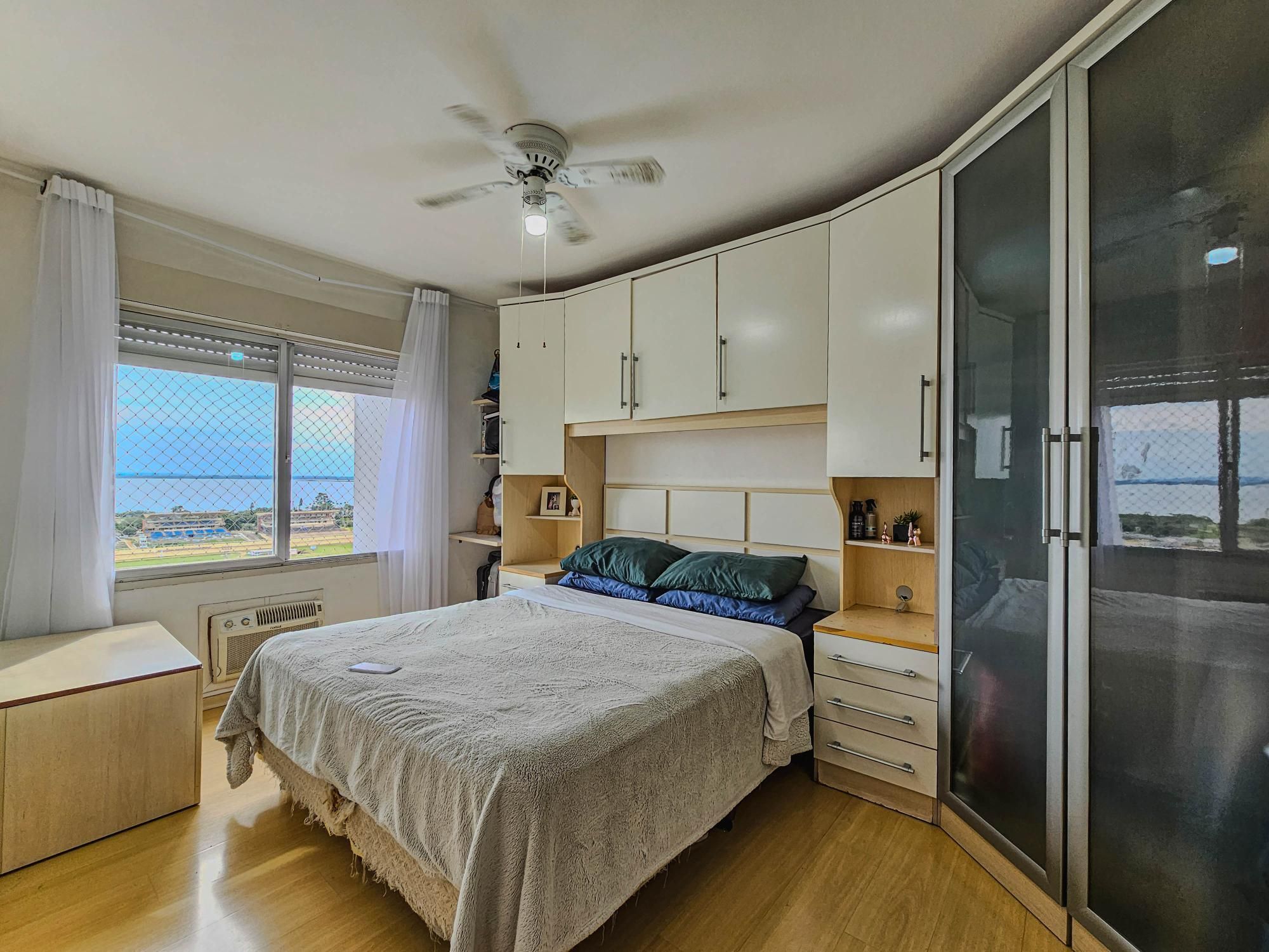 Apartamento à venda com 2 quartos, 62m² - Foto 11