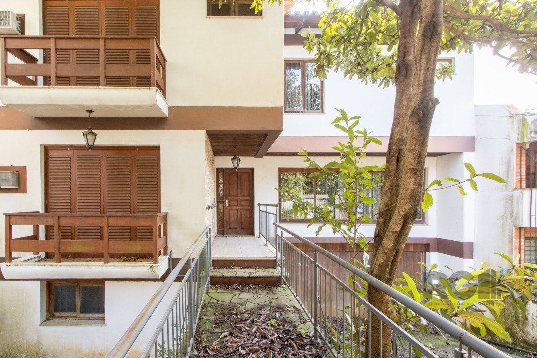 Casa, 4 quartos, 361 m² - Foto 2