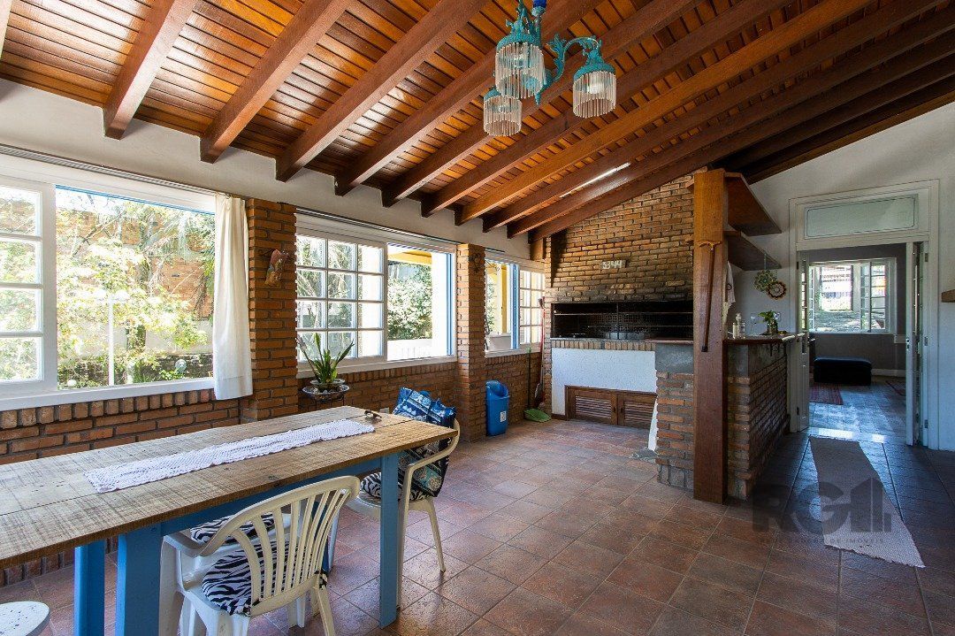 Casa à venda com 3 quartos, 239m² - Foto 22
