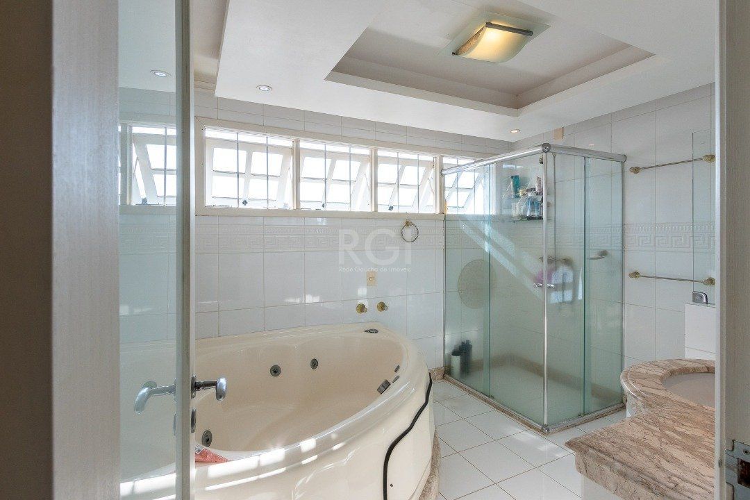 Casa à venda com 3 quartos, 256m² - Foto 34