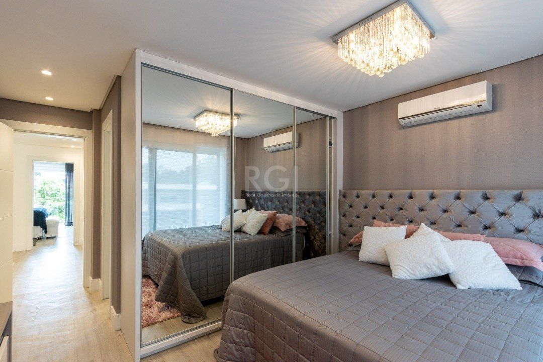 Casa de Condomínio à venda com 3 quartos, 239m² - Foto 47