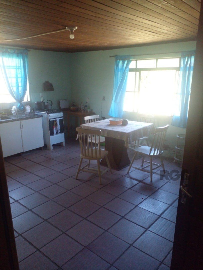 Casa à venda com 2 quartos, 140m² - Foto 11