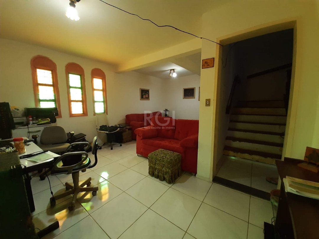 Casa à venda com 4 quartos, 237m² - Foto 7