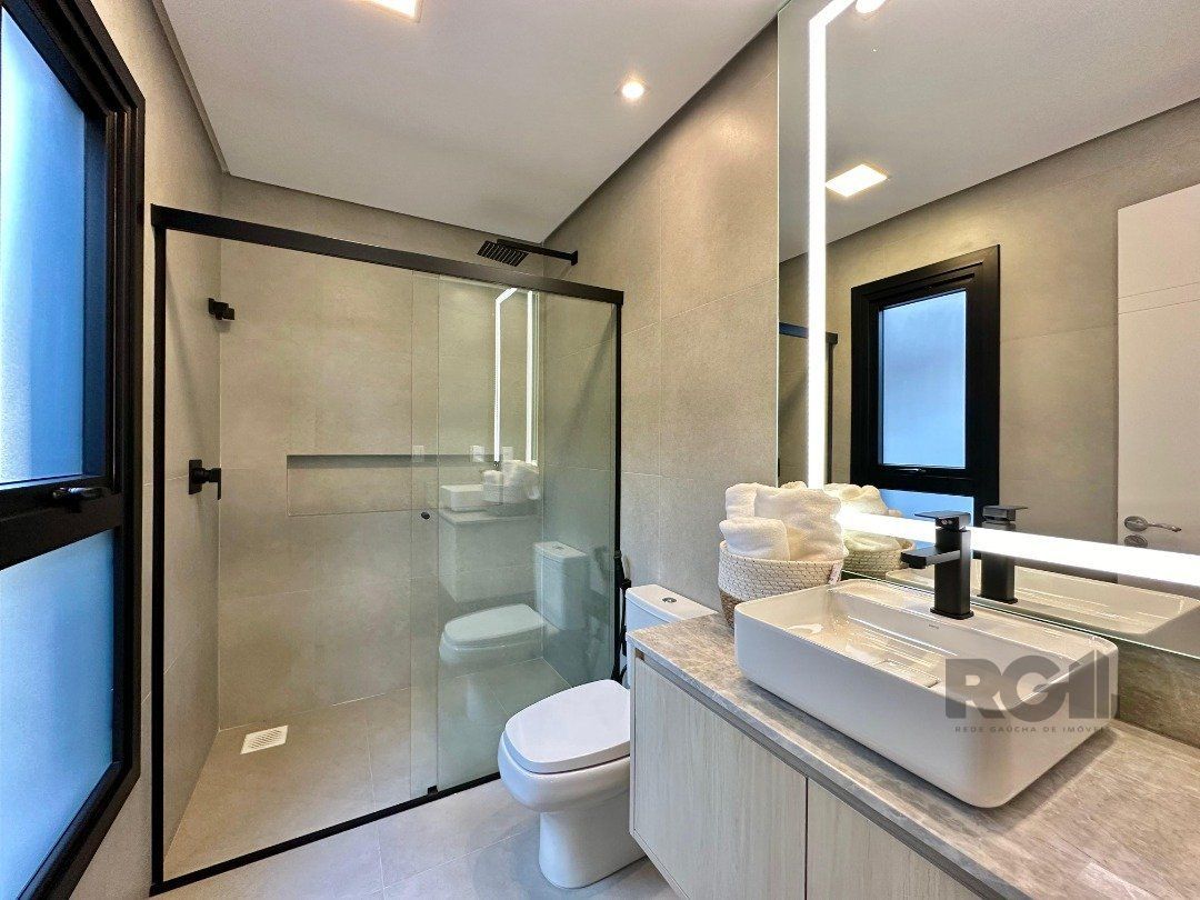 Casa de Condomínio à venda com 5 quartos, 322m² - Foto 19