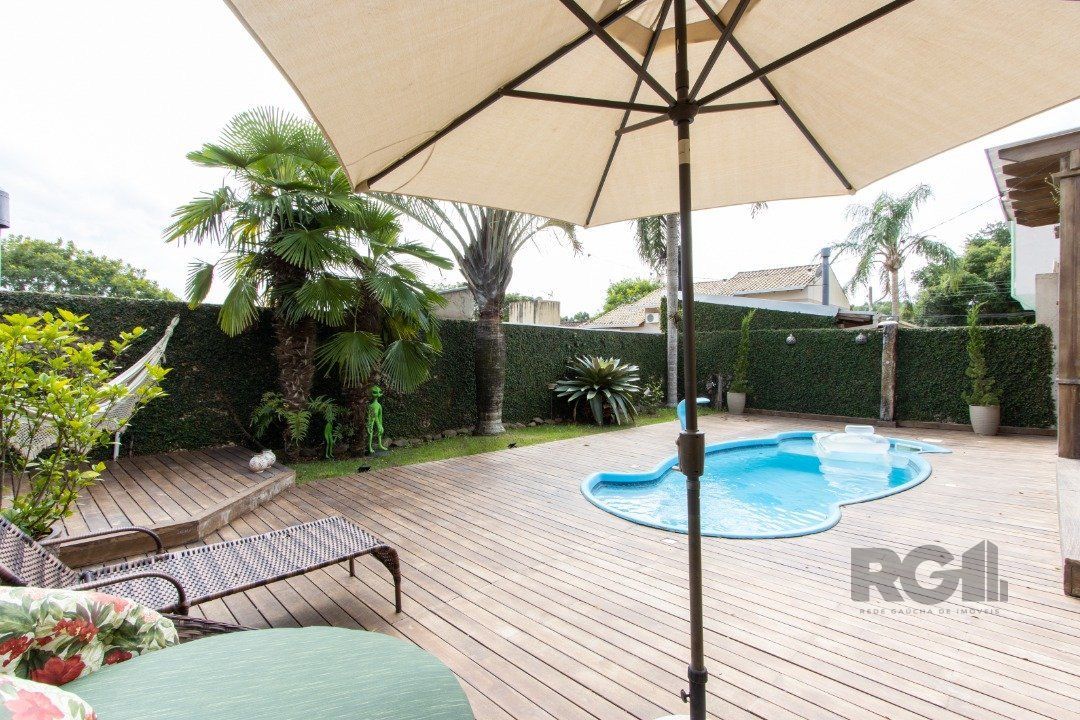 Casa de Condomínio à venda com 3 quartos, 360m² - Foto 31