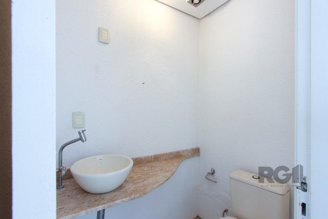 Casa à venda com 4 quartos, 347m² - Foto 32