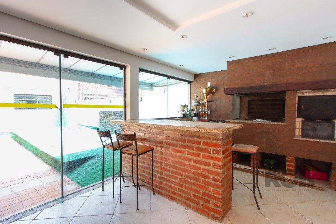 Casa à venda com 4 quartos, 347m² - Foto 31