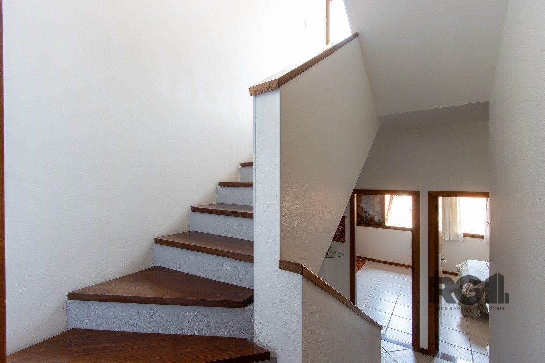 Casa de Condomínio à venda com 3 quartos, 274m² - Foto 41