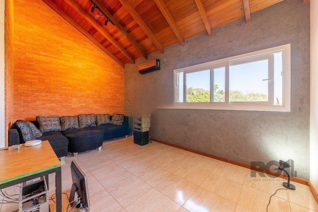 Casa à venda com 3 quartos, 236m² - Foto 24
