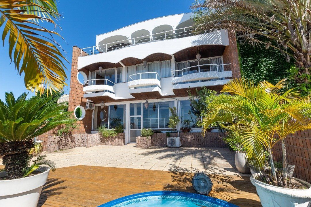 Casa, 4 quartos, 594 m² - Foto 1